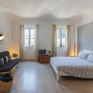  Apartamento Piazza Del Mercato